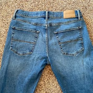 ★NWOT★ LUCKY BRAND Men’s Straight Leg Blue Jeans - Stretchy Waist Band